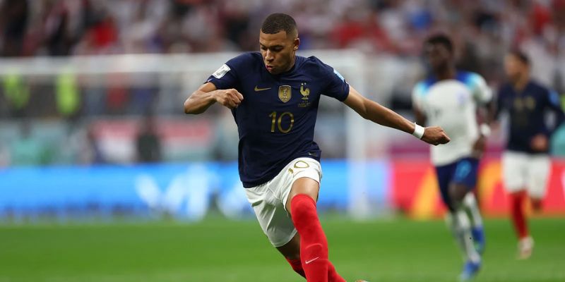 Hành trình đỉnh cao của Kylian Mbappé